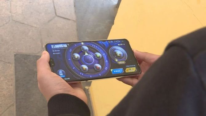 来源:新浪科技 id:techsina作者 肖云红监管机构已对未成年人网游
