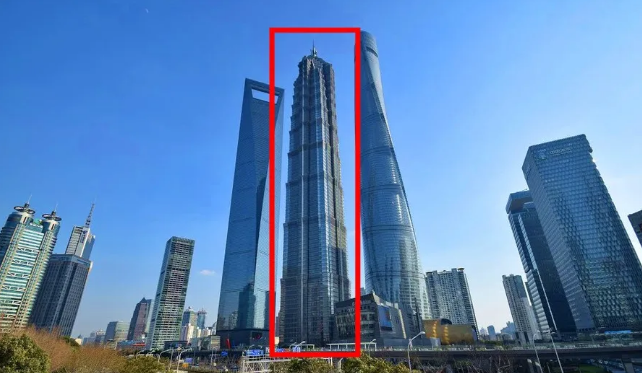 砸钱700亿,难逃烂尾!中国最疯狂的产品,牛皮终于吹破了