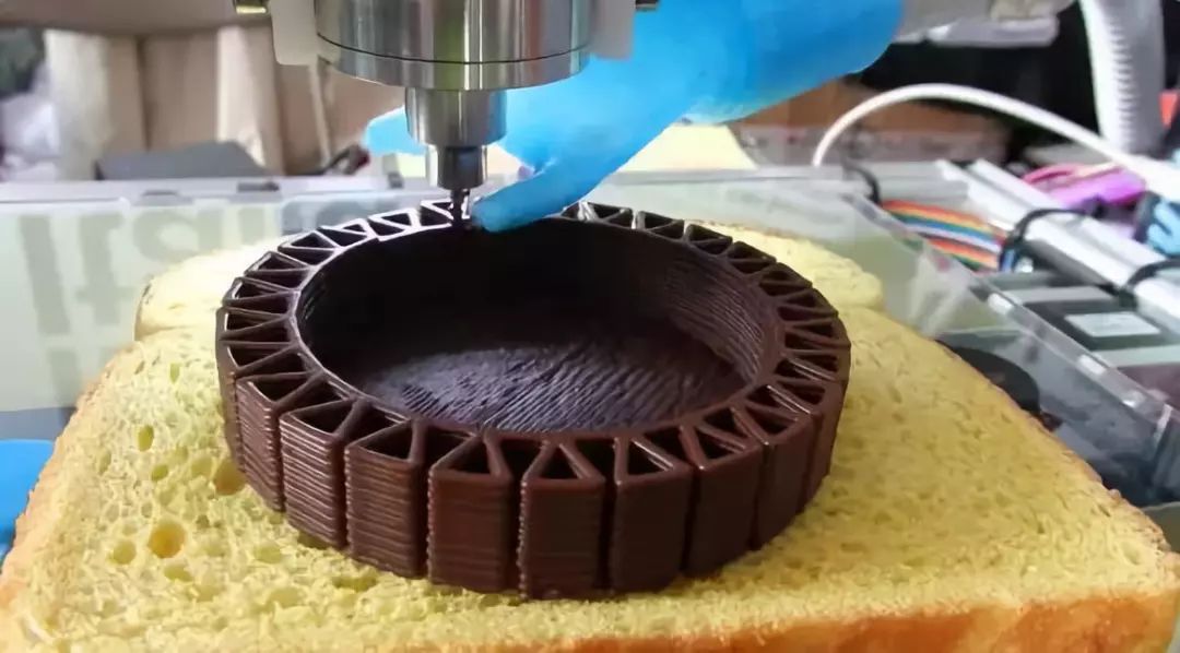 利用3d打印生产巧克力的公司