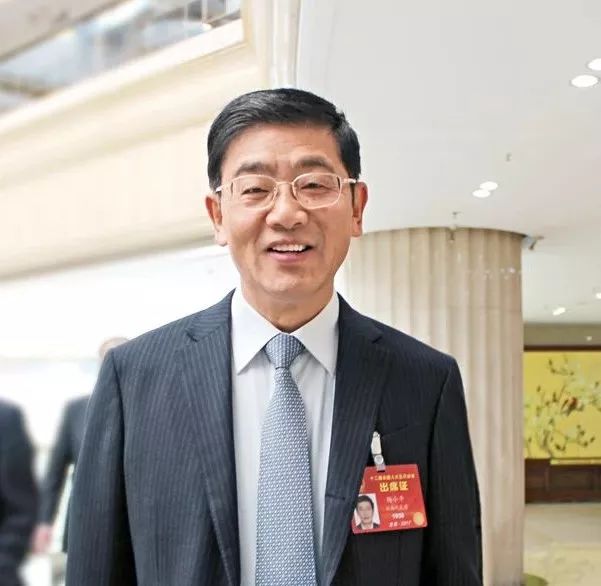 两会时间 | 杨小平:关注金融安全,支持实体与支付安全