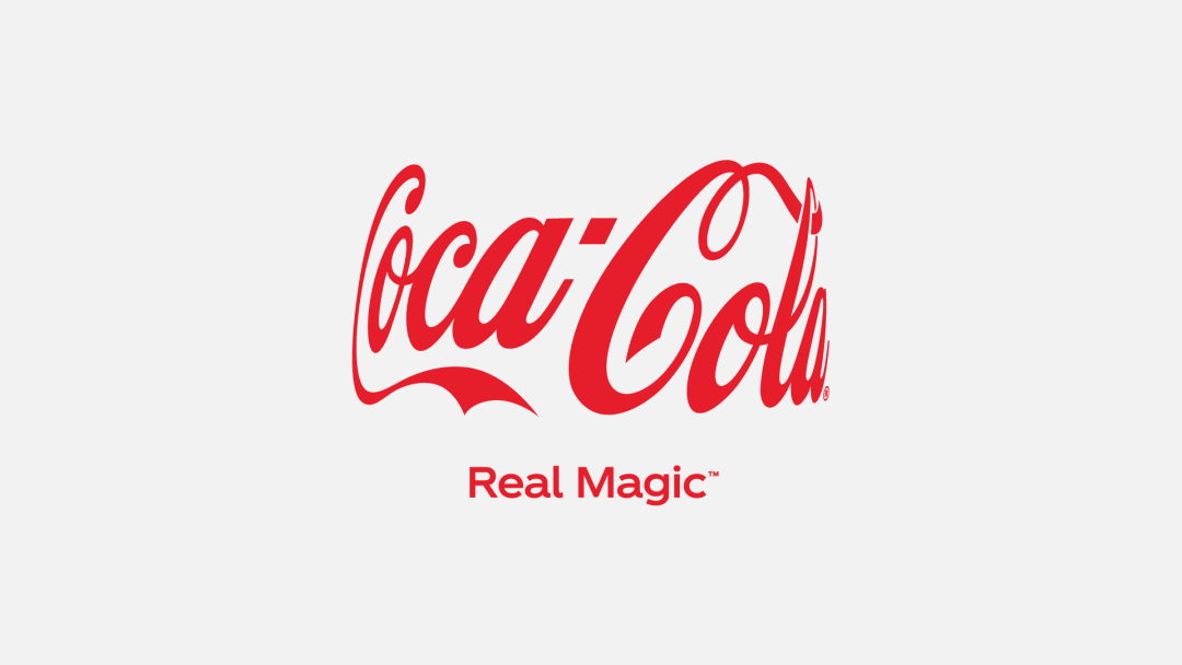 可口可乐把logo掰弯了