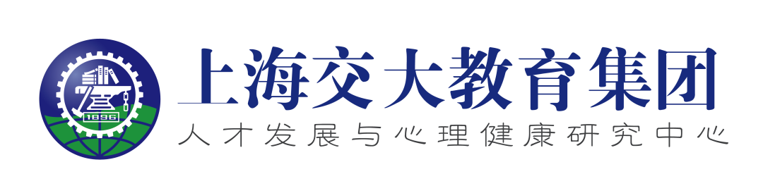 生了两个女儿才发现养女孩的秘诀妈妈嘴笨心细爸爸铁汉柔情