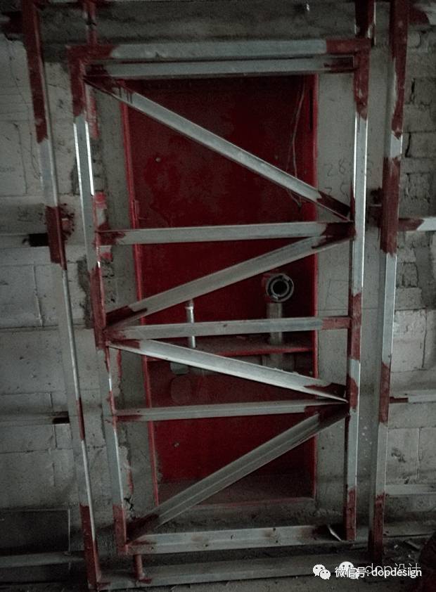 消火栓箱暗门该如何设计