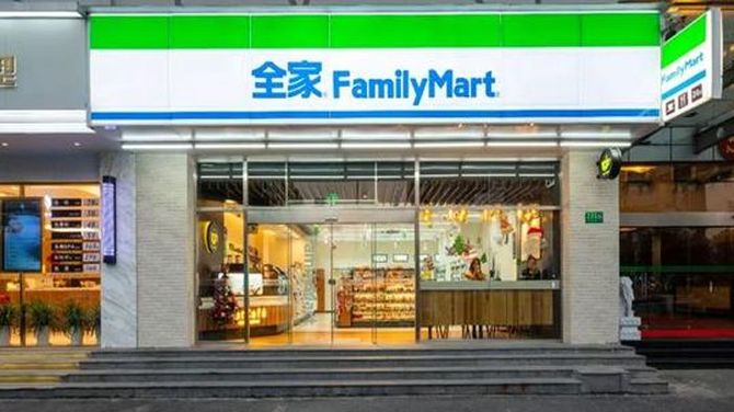 711全家罗森三大便利店品牌便利店设计借鉴和桥