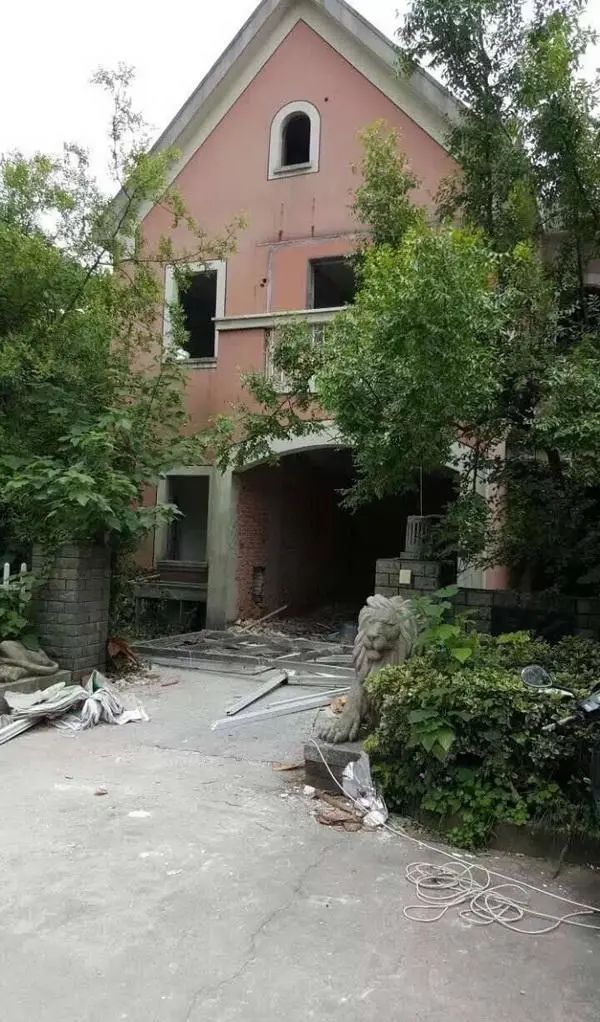 上海凶宅别墅图片