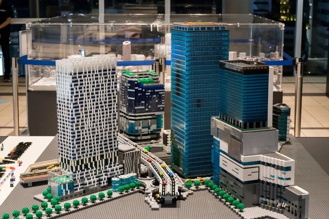 全日本首个"乐高积木大师"!用乐高堆出《神奈川冲浪里》震惊世界!