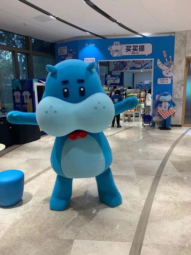 新知达人, 社商周报|微信封杀私域流量;西贝投10亿转型零售;重庆百货将开200社区店;商业地产、住宅地产能否分开调控?