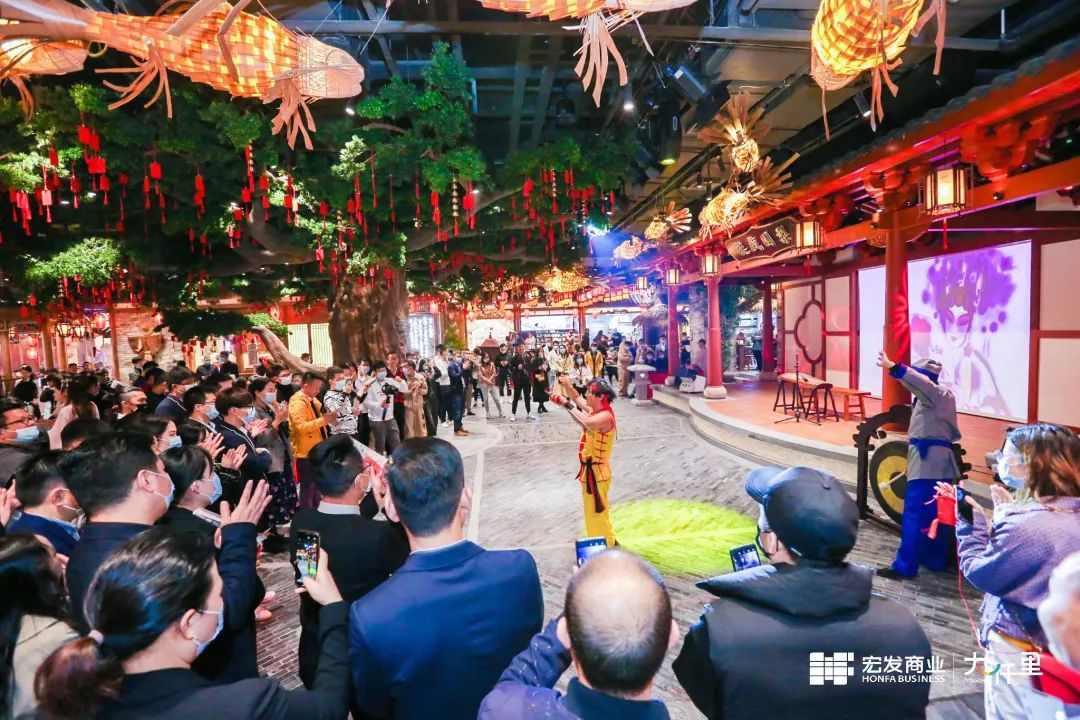 深圳商业"新秀"宝安大仟里,沉浸式国潮主题街区新样本 和桥