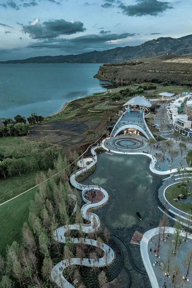 星空的故乡现实的乌托邦龙湖抚仙湖星空小镇