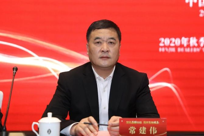 两百多位核心经销商聚首青岛,汾酒的秋季经销商大会释放出什么信号?