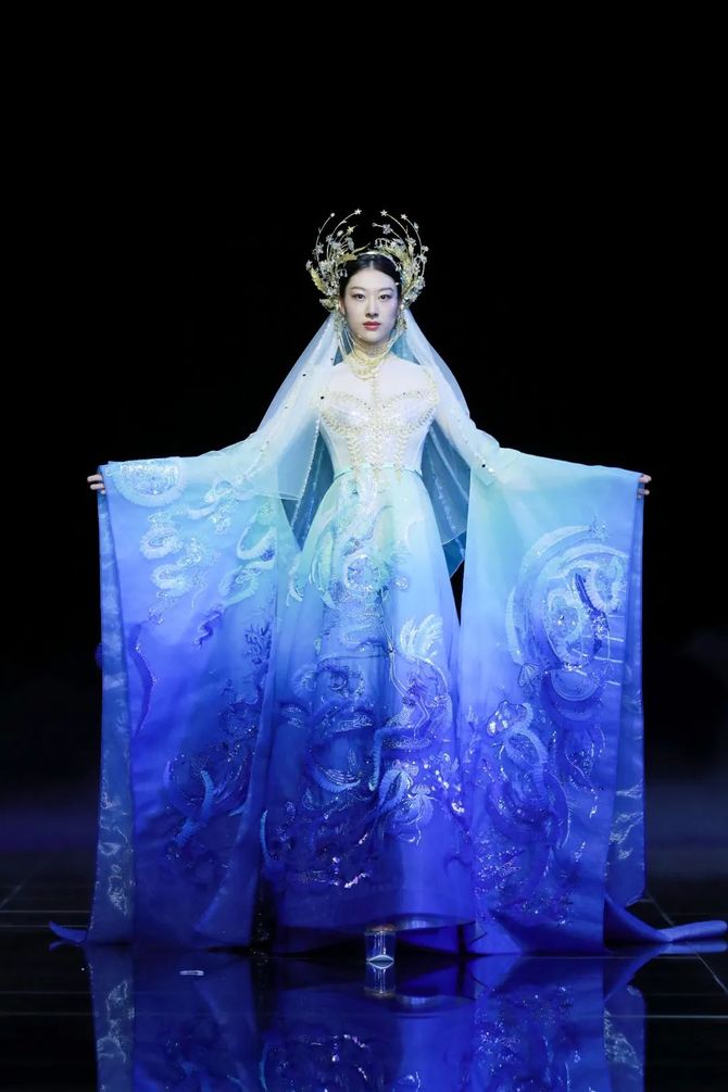 将国风传统元素融入时装,盖娅传说这一季的仙美中国风让我心都要融化