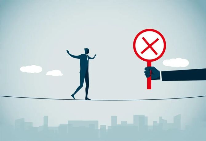 华夏能源网, 光伏组件功率“虚标”乱象谁之过？｜焦点