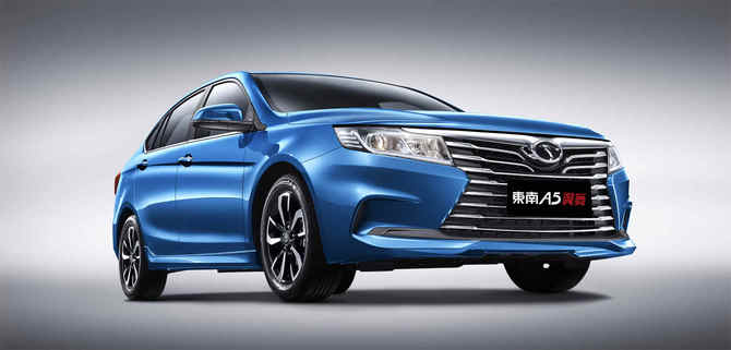 趁着纯电车普涨的时机东南a5翼舞推出529万元紧凑车