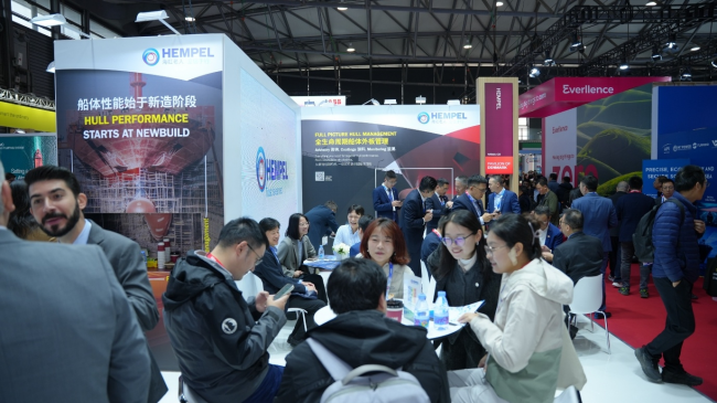 刘小雨, 海虹老人新品有机硅防污漆亮相Marintec China