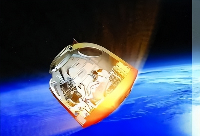 宇宙探秘神舟十三号返回舱配备了定位装置为什么还需要大队人马去搜救