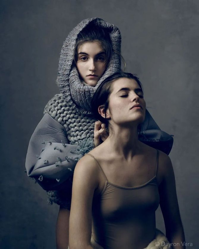 气息迷人的时尚人像展现艺术家深厚功力