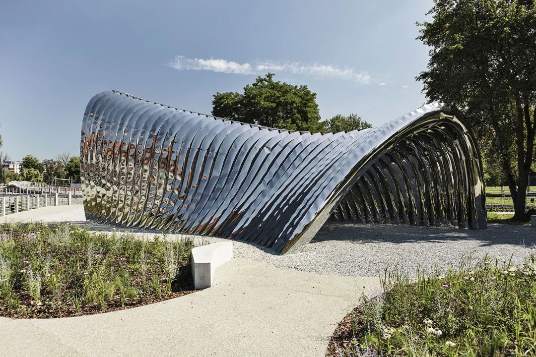 想知道装置艺术的独特魅力?看完这篇就够了!_景观设计教授-商业新知