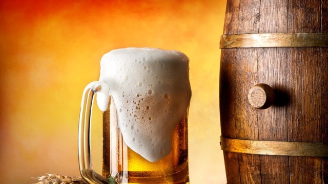 啤酒业绩飘红，高端化战略优势显现？