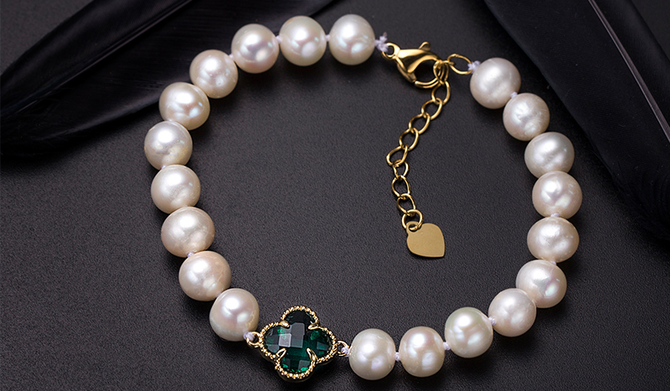 女人一生一定要有一串珍珠