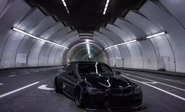 冲击灵魂的狂暴猛兽 宝马e92 M3宽体改装鉴赏 Auto新能源 商业新知 冲击灵魂的狂暴猛兽 宝马e92 M3宽体改装鉴赏 Auto新能源 商业新知
