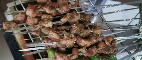 淄博烧烤火爆的原因是什么