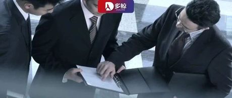 热点畅聊：2022 多鲸三人行栏目合集 | 年终盘点