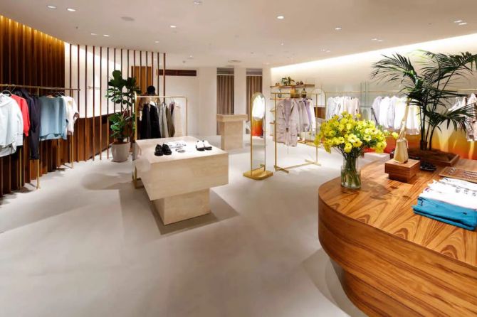 新知达人, 【1282期】日系服装品牌“BARNYARDSTORM”新店，展示了成年人的成熟感和舒适感