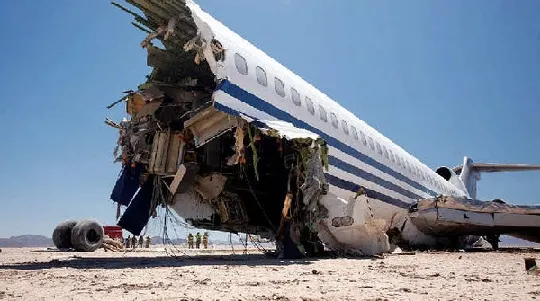 失事停飞的波音737和30年前的广西空难