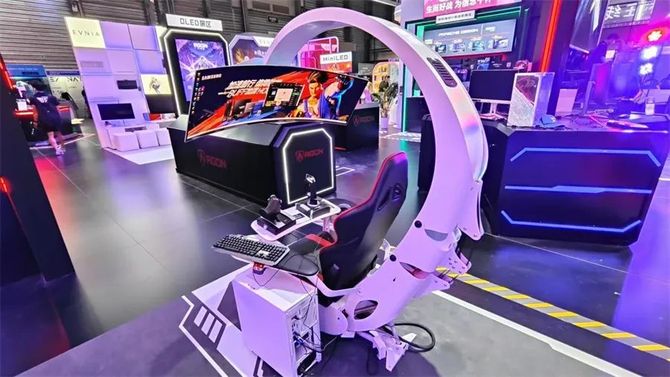 Fun Technology, 2024 ChinaJoy: Gaming monitors compete for beauty