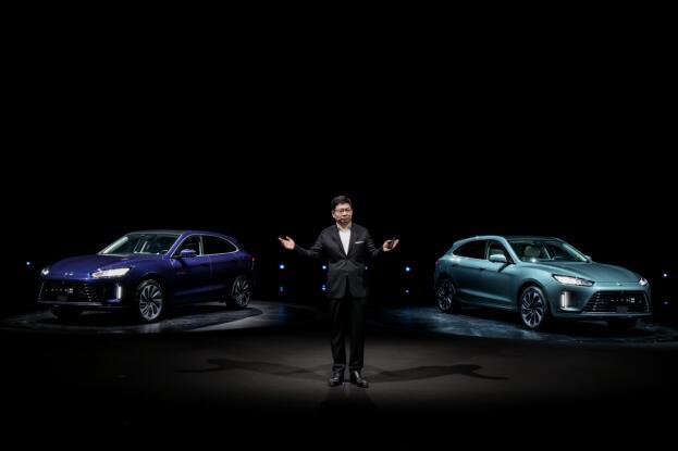 新知达人, 华为又出手 AITO问界M5发布预售 25万起 媲美百万豪车