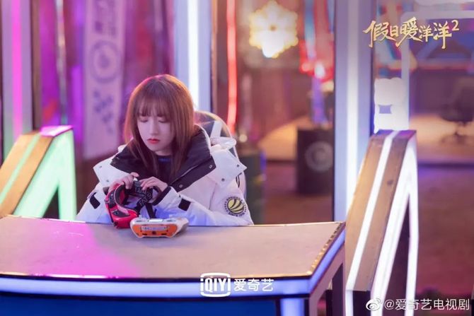 行业东北版搞笑一家人上线爱奇艺假日暖洋洋2领跑贺岁剧