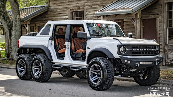 城市suv变身越野悍将福特bronco6x6改装皮卡亮相