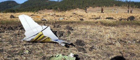 波音737事故反思：该让数据“接管”生命控制权吗？