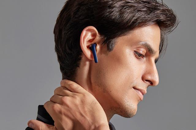 耳边的AI助理，出门问问发布TicPods 2系列头控真无线耳机
