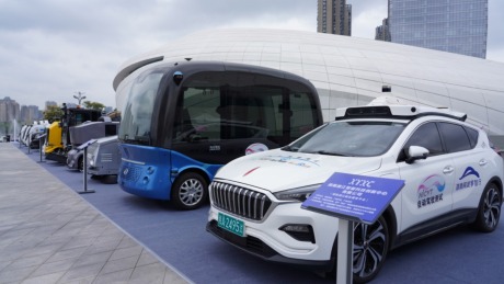 从追赶到领跑，中国智能网联汽车突显城市“野心”