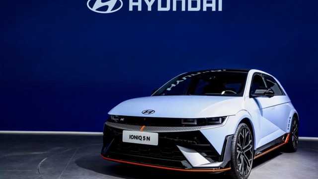 发布电动化蓝图，现代汽车携旗下重磅车型亮相北京车展