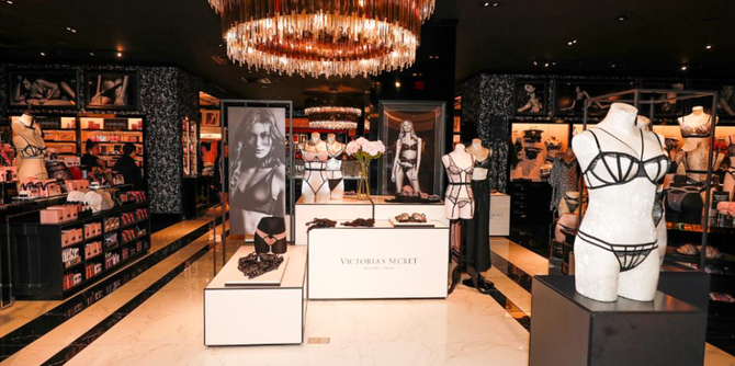 2021年8月3日,维多利亚的秘密正式从母公司l brands集团中分离出来,以