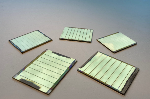 新知达人, 新工艺助钙钛矿光伏薄膜制造大突破:过程可控且自动化,产量