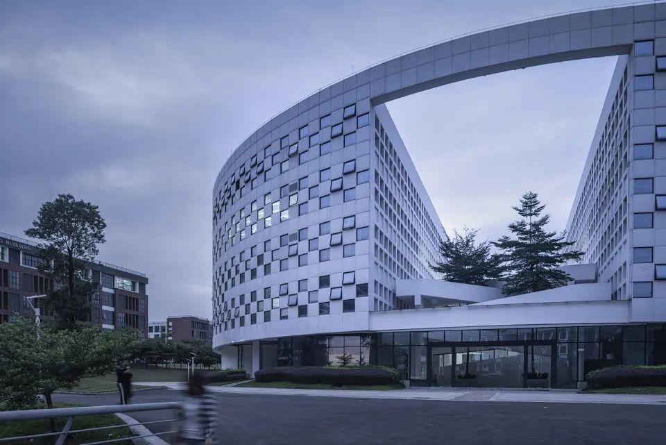 华南理工大学建筑设计研究院 广东酒店管理职业技术学院图书馆