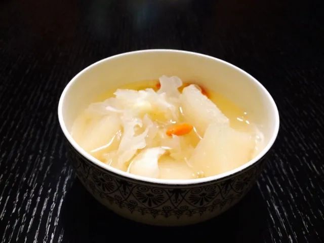 秋季食百合,養陰潤肺!