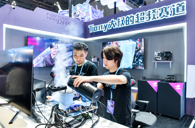 Xiaojia technology, endless competition, faith gathering! ROG Republic of Gamers Gaming Gear Kicks Off BW2024