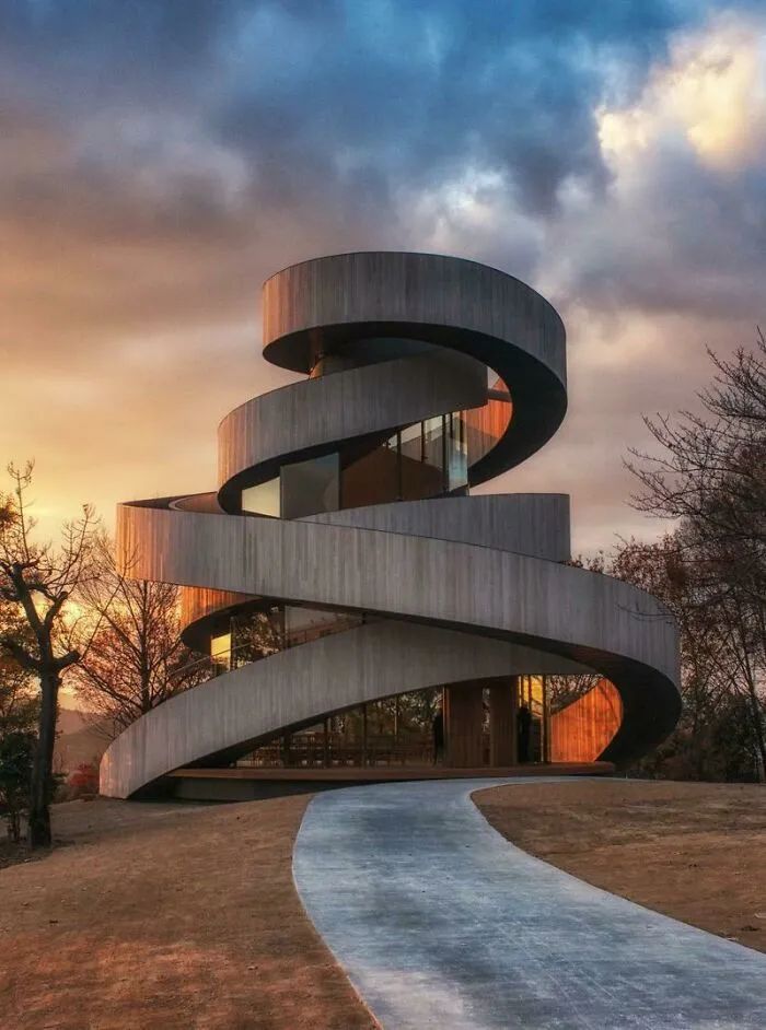 世界最美十大现代建筑图片