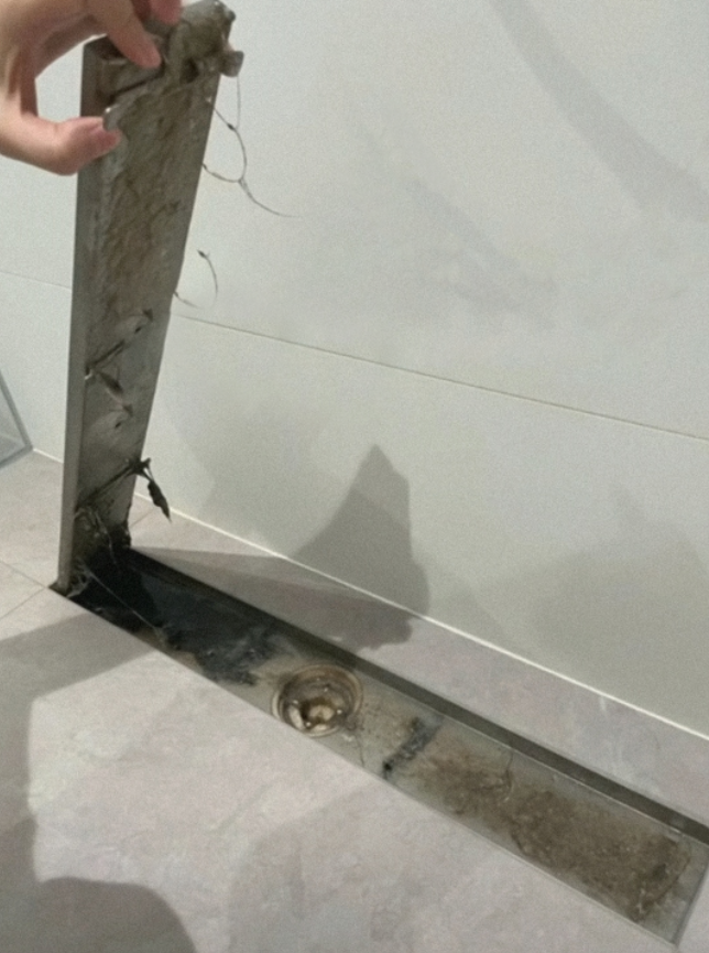 淋浴间无门槛石止水坎,该怎么设计?_dop设计-商业新知