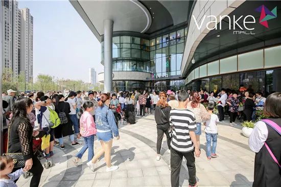 新知图谱, 客流20万+!合肥万科广场火爆开幕!