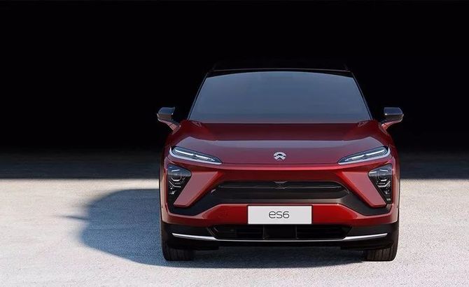 车业杂谈, 裁员之后，蔚来究竟是轻装上阵，还是负重前行？｜车业杂谈