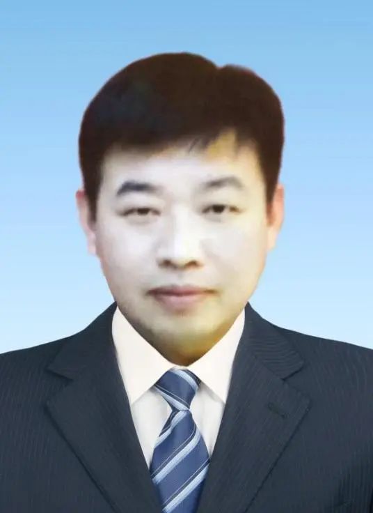 07-2000.09 安徽省濉溪县孙疃中学任教;2000.09-2002.