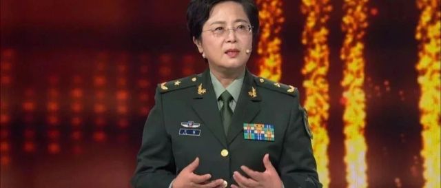 刚刚，中国宣布大消息！疫苗来了！中国女将军，震撼人心！！
