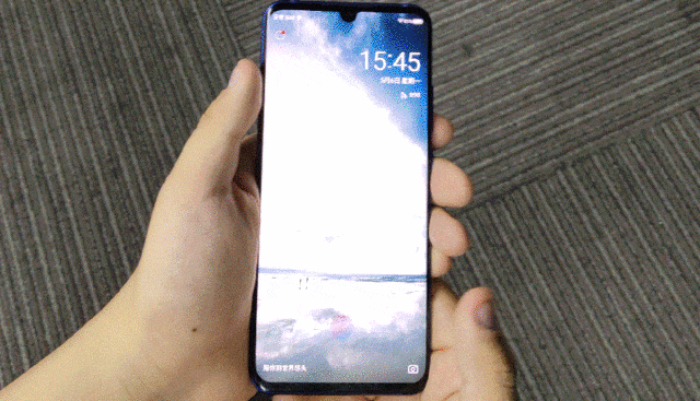 新知图谱, 天机下凡,中兴 Axon 10 Pro 5G 版上手体验 | 极刻评测