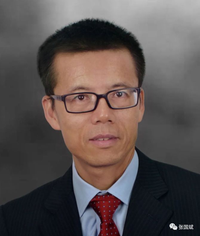 赖长青:我相信新冠疫情对社会的影响会在2022年得到明显的减弱.