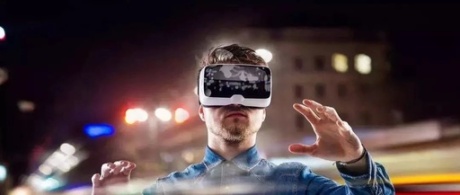 5G能让VR/AR站着挣钱吗？